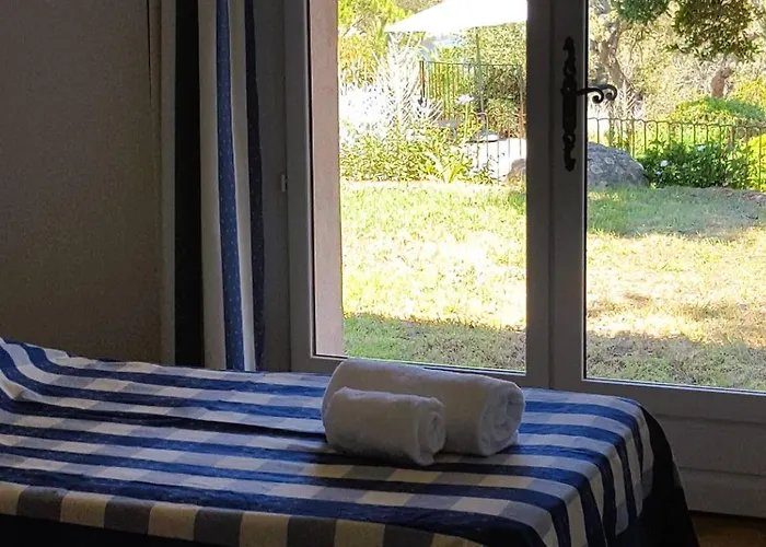 Villa Capicciola, 8 Pers, Piscine, 30 M Cirendinu