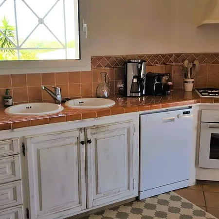 Capicciola, 8 Pers, Piscine, 30 M Villa *