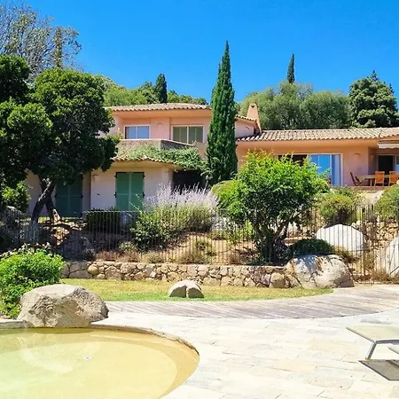 Villa Capicciola, 8 Pers, Piscine, 30 M *