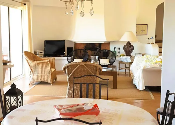 Capicciola, 8 Pers, Piscine, 30 M