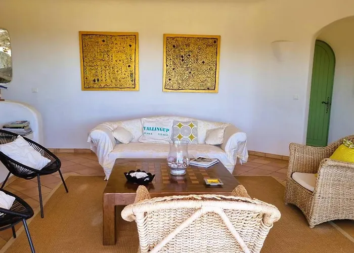 Capicciola, 8 Pers, Piscine, 30 M 别墅 Cirendinu